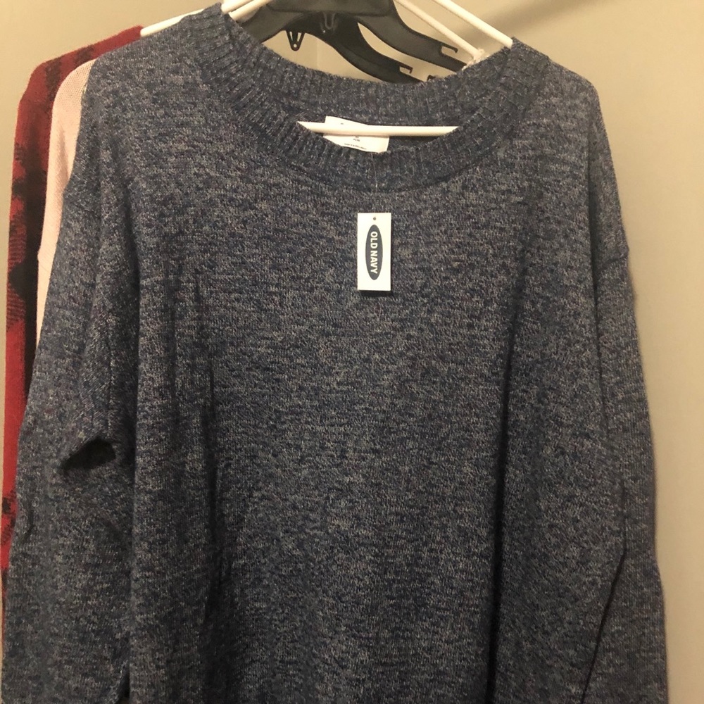 Old navy sweater